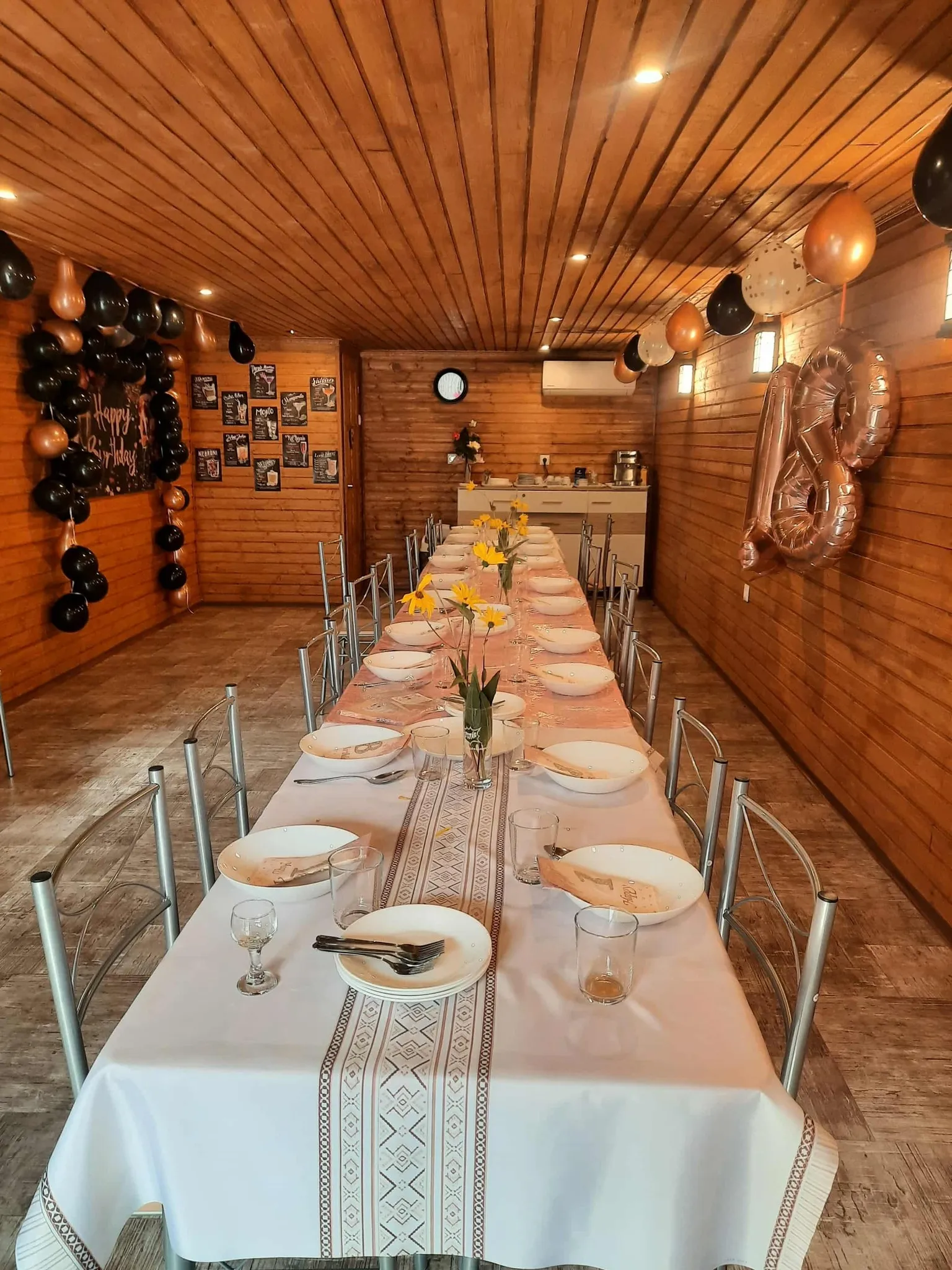 Mözsi Apartman — terasz
